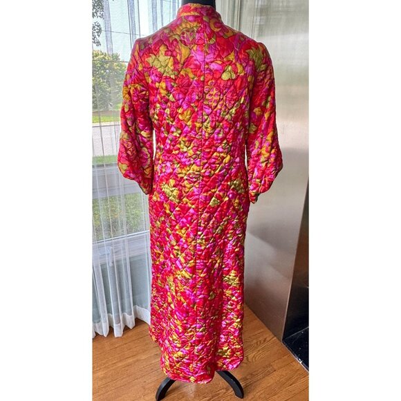 Vintage 1970s robe, hot pink, emerald, orange floral, quilted, tulip bell sleeve - Picture 5 of 10